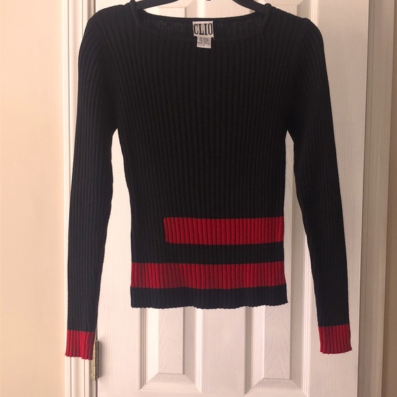 Vintage Clio Sweater Black and Red Size Small - Picture 7 of 7